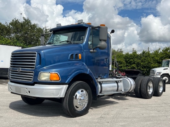 1999 STERLING A9500 TANDEM AXLE DAYCAB TRUCK CATERPILLAR CAT TURBO DIESEL LOW MILES WET KIT