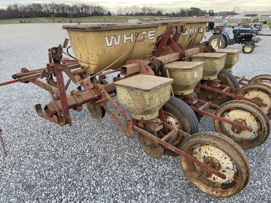 White 4 row planter