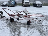 New Holland Hay Tedder