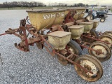 White 4 row planter