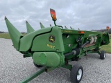 2010 John Deere 608c 8 Row Corn Head with hydraulic adjustable deck plates