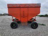 John Deere Gravity Wagon
