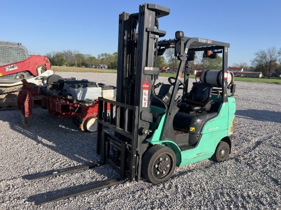 2020 3,000 LB forklift showing 16215 hrs