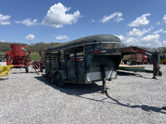 14’ cattle trailer