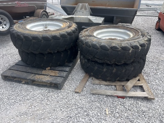 Set of 4 10lug 27ish inch wheels tire number in