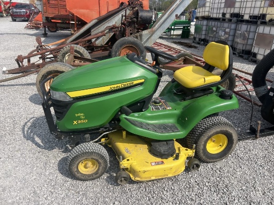 John Deere X350 mower showing 500hrs seller says works good just no longer needed