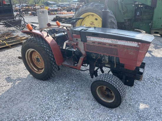 International 234 Hydro tractor showing 1373hrs seller says new steering box and  works good