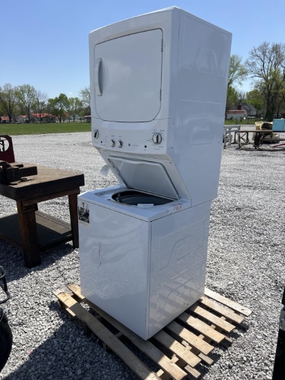 Washer, and dryer stack