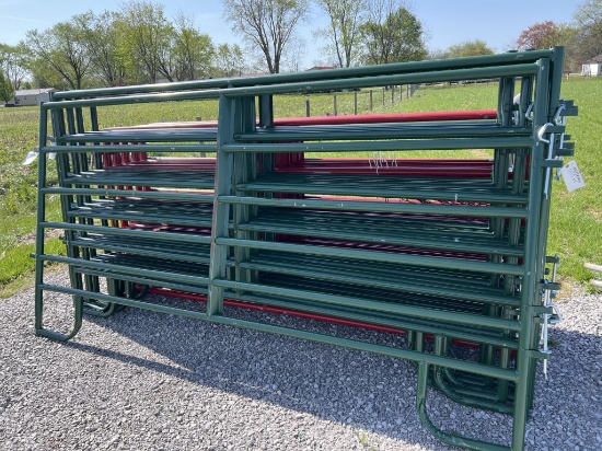8x 10’L x 5’ W  green livestock Pen Gates