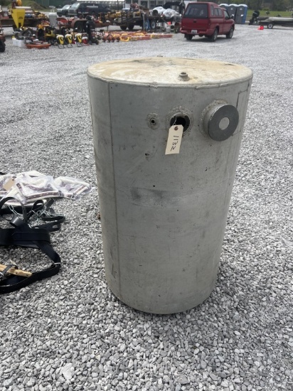 Aluminum tank