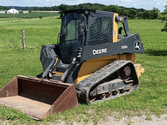 2020 John Deere 325G