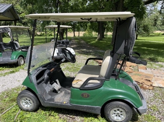 2012 gas Yamaha golf cart. Runs and drives