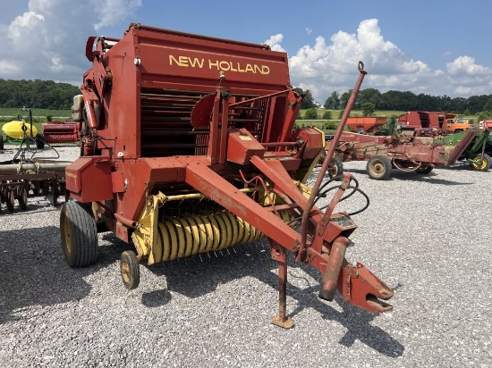 New Holland 846 Baler (PARTS ONLY)