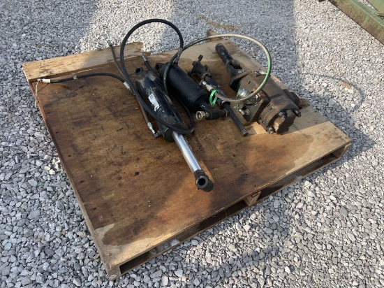 Pallet of cylinders + hydraulic motor