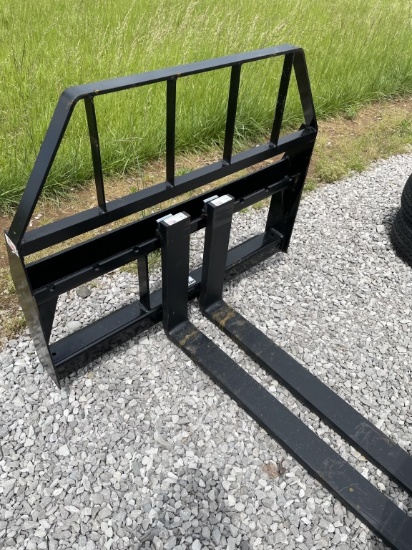 New Kivel 48" pallet fork attach, 3500lb capacity