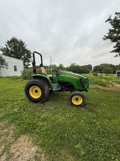 2016 John Deere 4720