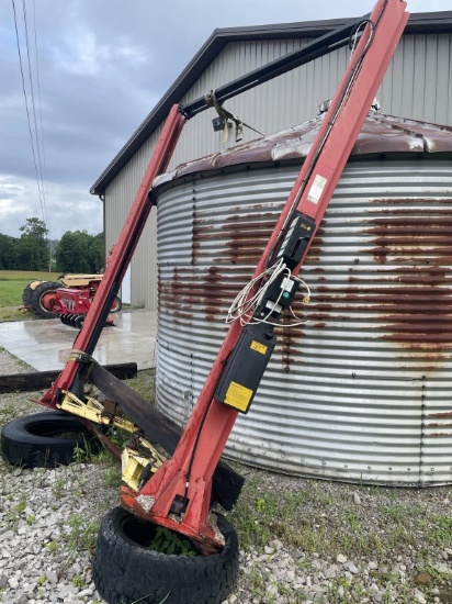 Wheel Tronic 1776A 2 pole car lift. 9000lb 2001