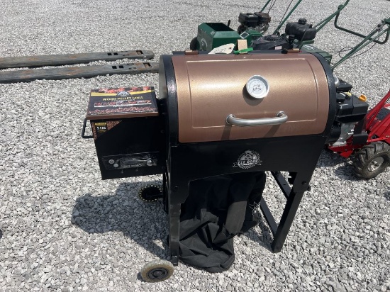 Like New Pit Boss Wood Pellet Grill