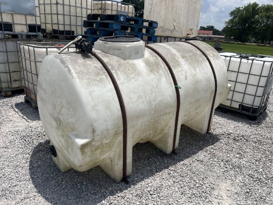 750 Gallon Water Tank
