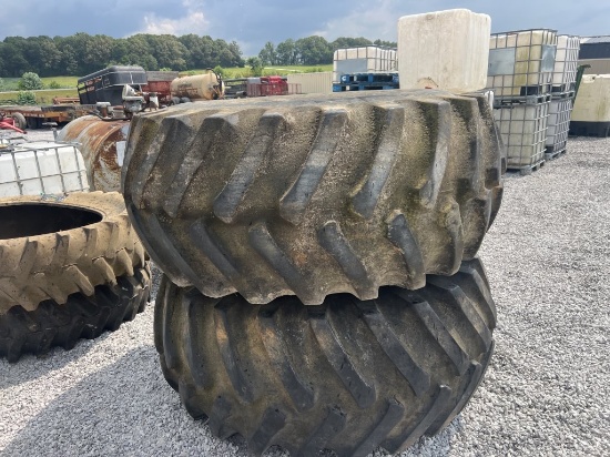 Set of 2 combine tires 30.5-32