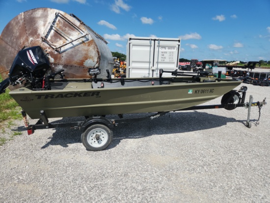 2008 Grizzly Tracker 15ft. Aluminum boat.