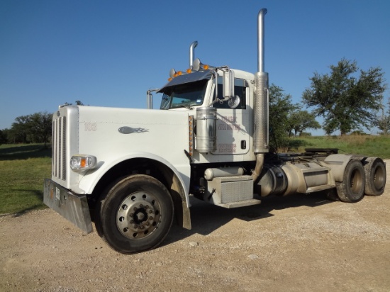 2011 Peterbilt 389 VIN*cd165284 Miles:860k Cummins ISX