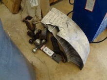 Reciever Hitch/Trailer Jack/Strap Lot