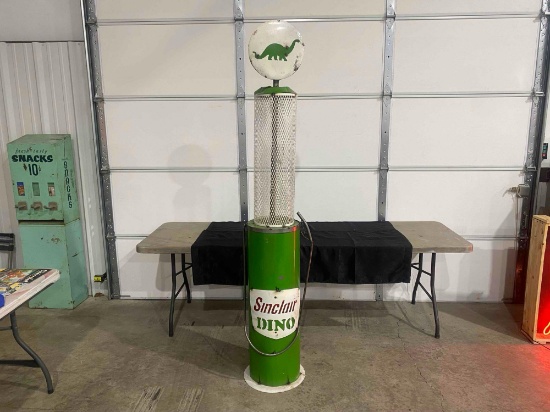 Decorative Sinclair Pump