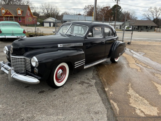 1941 Cadillac - RESERVE LIFTED !!