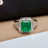 14k Gold 2.60 Ct Vivid Green Natural Emerald & Diamond Ring