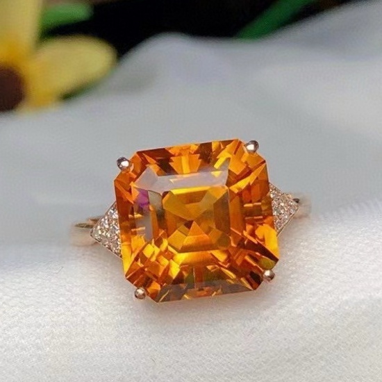 14k Gold 6.30 Ct Natural Citrine & Diamond Ring