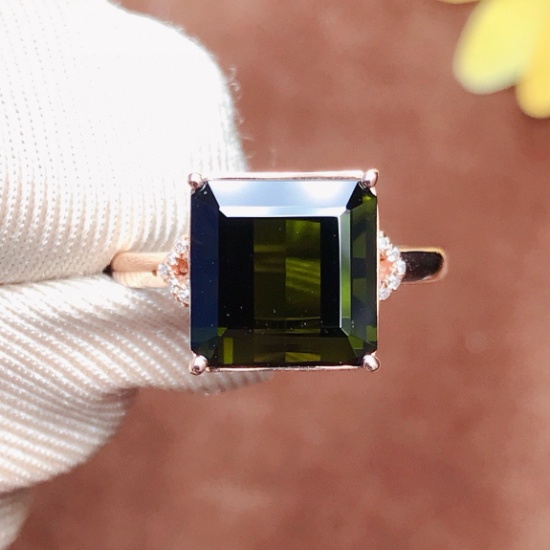 14k Gold 5.4 Ct Natural Tourmaline & Diamond Ring