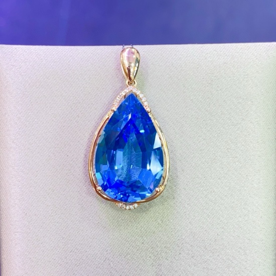 14k Gold 19.85 Ctw Natural Topaz & Diamond Pendant( Without Chain )
