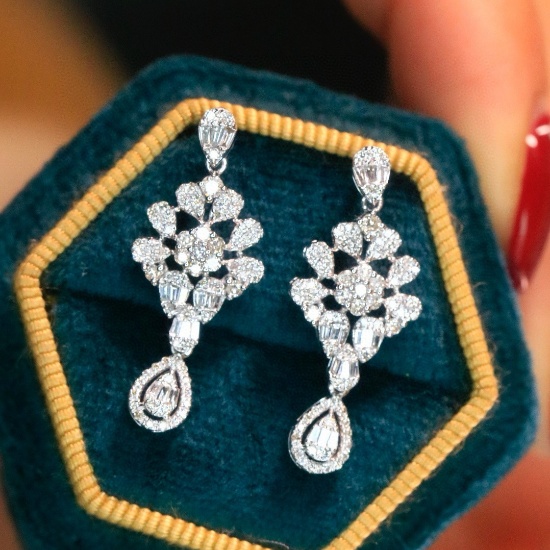 14k Gold 0.8 Ct Natural H Diamond Earrings