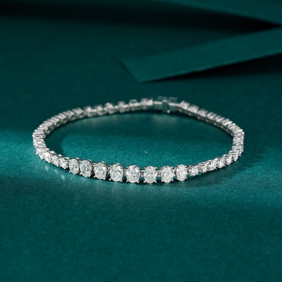 14k Gold 3.87 Ctw Natural H Diamond Bracelet