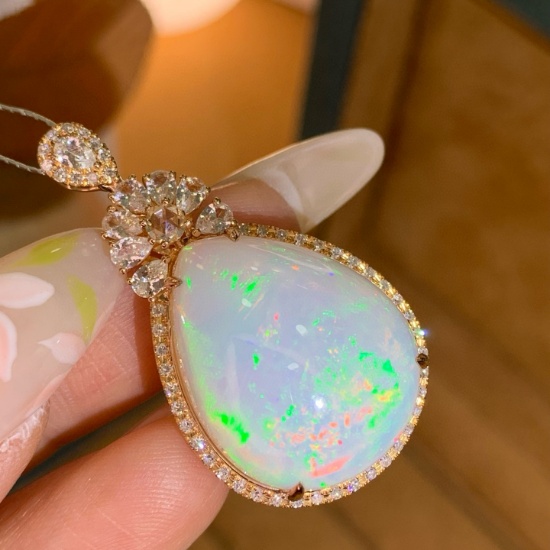14k Gold 18.74 Ctw Natural Opal & Diamond Pendant( Without Chain )