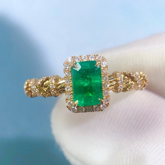 14k Gold 0.86 Ctw Natural Emerald & Diamond Ring