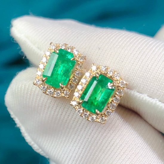 14k Gold 2.77 Ctw Natural Emerald & Diamond Earrings