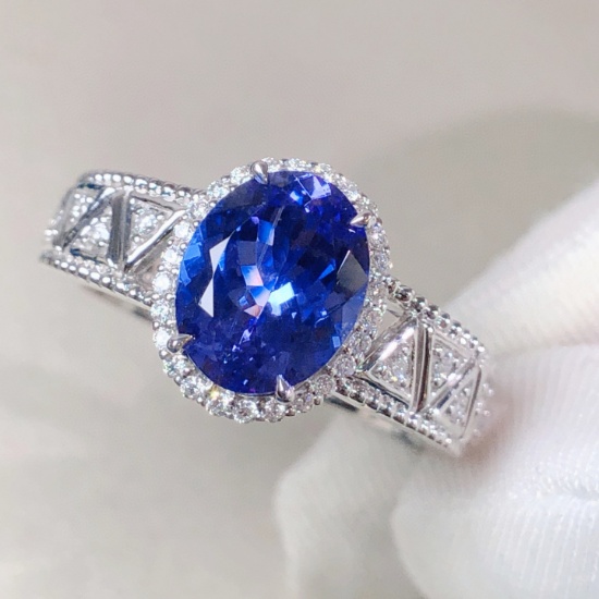 14k Gold 2.46 Ctw Natural Tanzanite & Diamond Ring