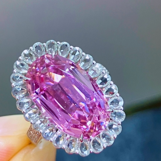 14k Gold 10.88 Ctw Natural Kunzite & Sapphire Ring