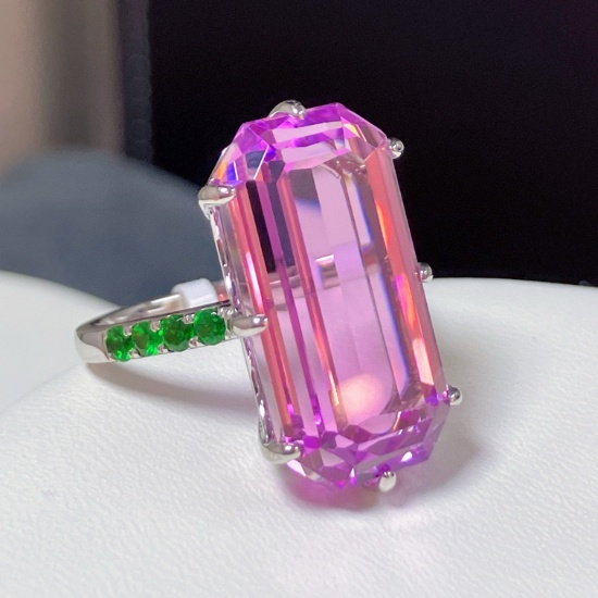 14k Gold 17.11 Ctw Natural Kunzite & Tsavorite Ring