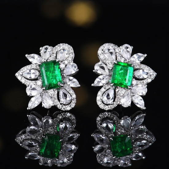 14k Gold 0.72 Ctw Vivid Green Natural Emerald & Diamond Earrings