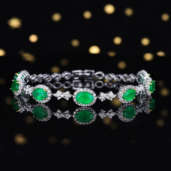 14k Gold 5.23 Ctw Vivid Green Natural Emerald & Diamond Bracelet