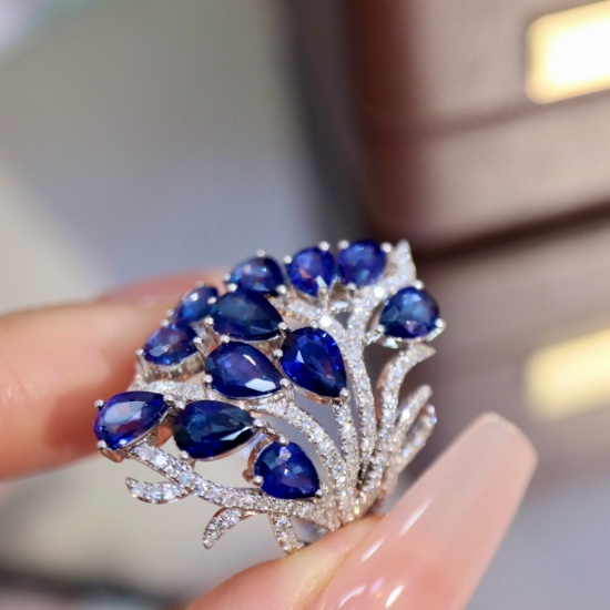 14k Gold 7.46 Ctw Natural Sapphire & Diamond Ring