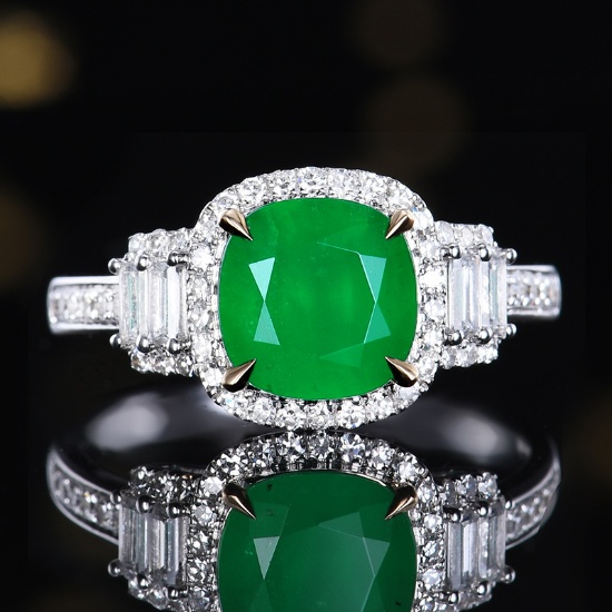 14k Gold 2.13 Ctw Vivid Green Natural Emerald & Diamond Ring