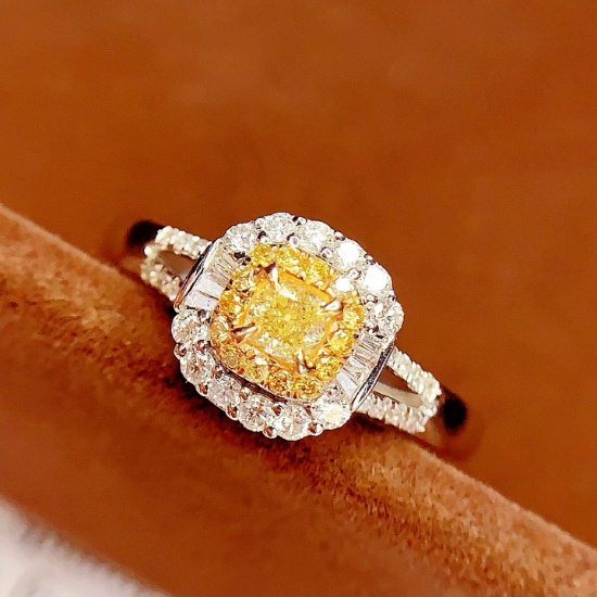 14k Gold 0.26 Ct Natural Yellow Diamond & Diamond Ring