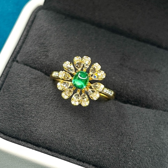 14k Gold 0.88 Ctw Vivid Green Natural Emerald & Diamond Ring
