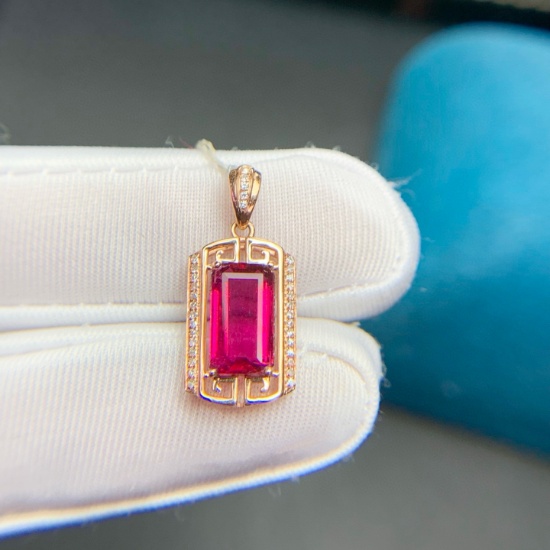 14k Gold 1.9 Ct Natural Tourmaline & Diamond Pendant( Without Chain )