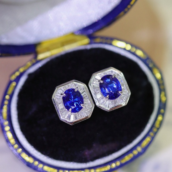 14k Gold 0.79 Ct Natural Sapphire & Diamond Earrings