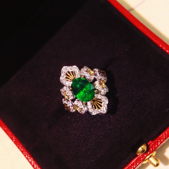 14k Gold 2.78 Ctw Vivid Green Natural Tsavorite & Diamond Ring